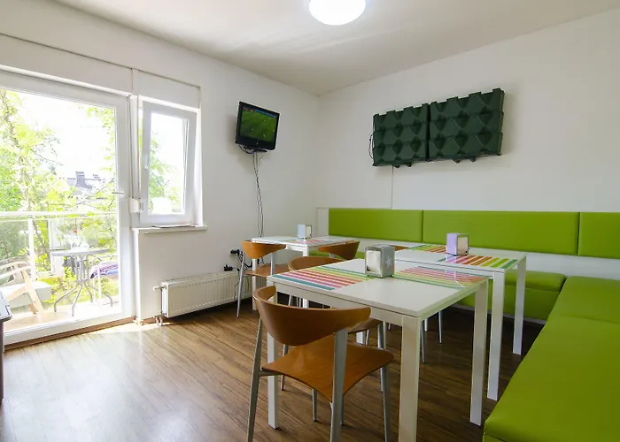 Pensionat Family Greenslo 2*