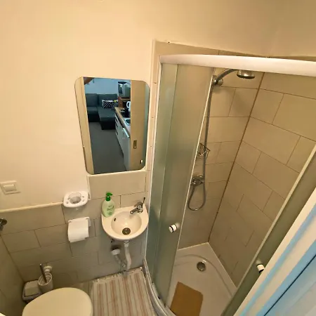 Family Greenslo Gostinjska kuća