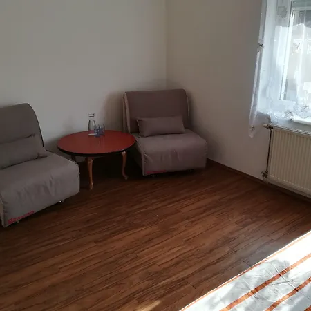 Family Greenslo Guest house