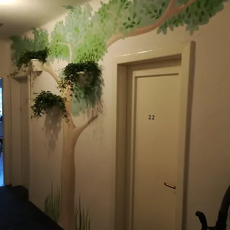 Family Greenslo Guest house