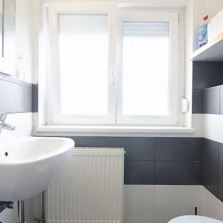 Gostinjska kuća Family Greenslo Ljubljana