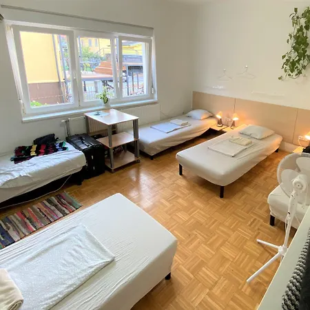 Guest house Family Greenslo Ljubljana