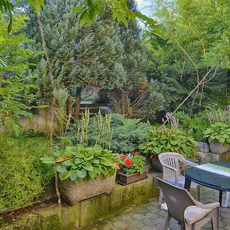 Family Greenslo 2* Ljubljana