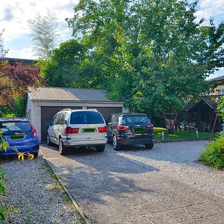 Family Greenslo Guest house