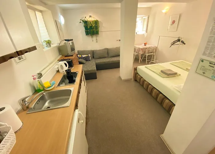 Family Greenslo Affittacamere 2*